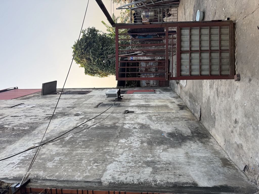 BÁN ĐẤT HIẾM HẠ TRẠI - CỰ KHỐI – 130m², ô tô tránh, giá chỉ 11.8 tỷ